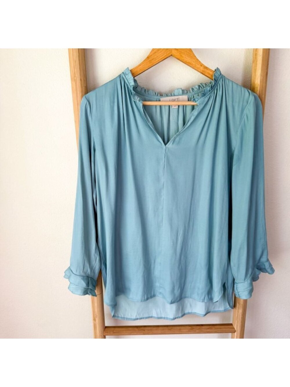 LOFT Light Blue Ruffle Neck Long Sleeve Blouse Women’s Size Small